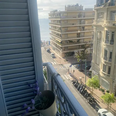 Les Fleurs Astoria * Menton