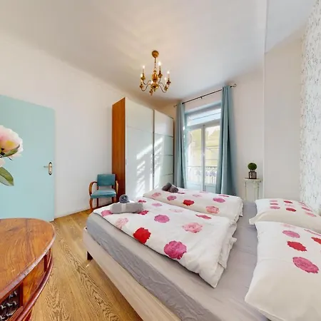 Appartement Les Fleurs Astoria Menton