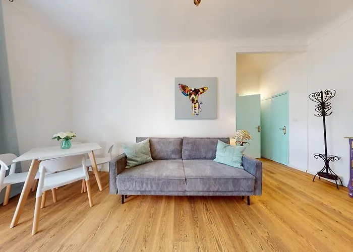 Les Fleurs Astoria Apartamento